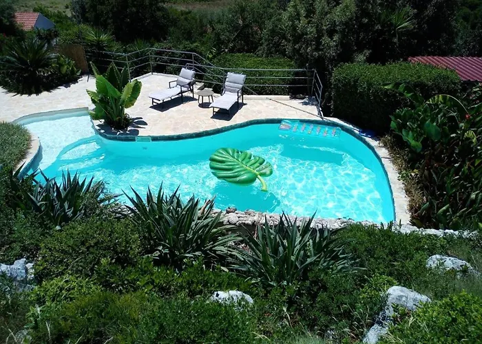 Relax Tiny / Private Pool / Entire コルチュラ