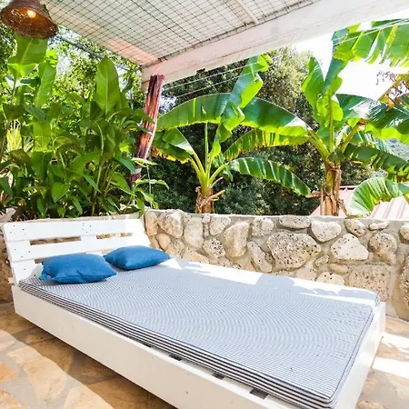 Vakantiehuis Relax Tiny / Private Pool / Entire