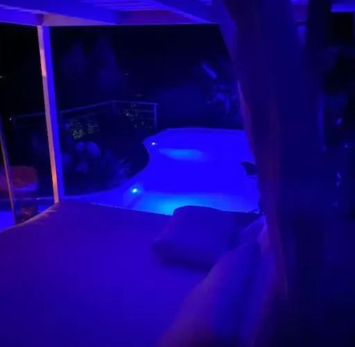 Relax Tiny / Private Pool / Entire Nyaraló *