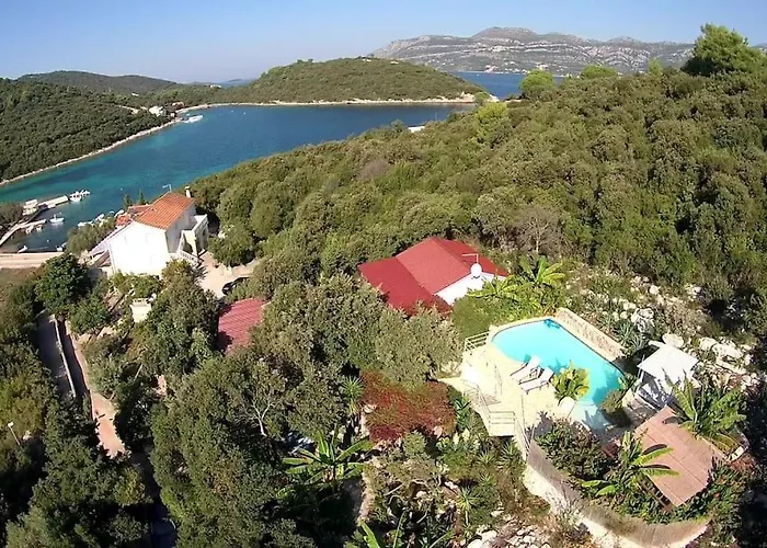 Nyaraló Relax Tiny / Private Pool / Entire Korčula